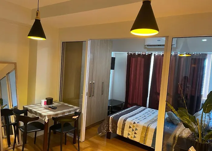 Great 1br Aqua Livingstone With Netflix, Pool & Gym Apartment Manila